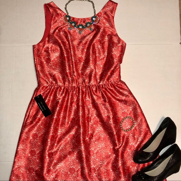 The Limited Dresses & Skirts - ⬇️💲2️⃣0️⃣ NWT The Limited Dress Satin Coral 12